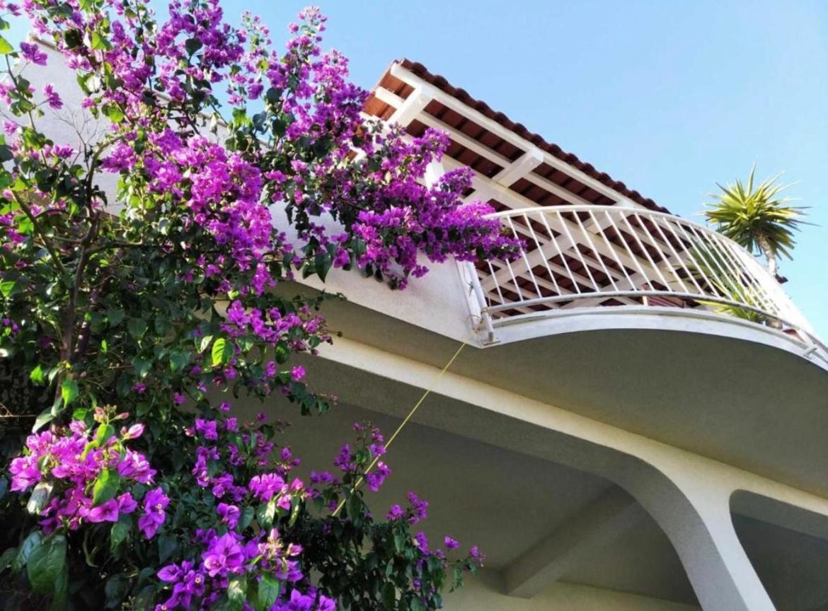Trogir Ciovo Big Seaview Apartment Near The Sea Kültér fotó